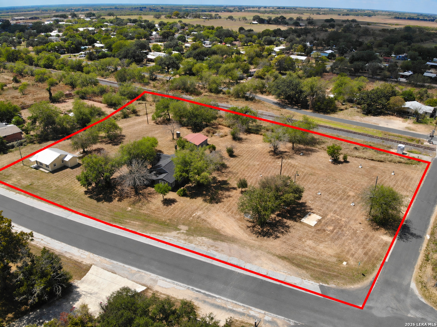 225/255/285 SAN ANTONIO AVE