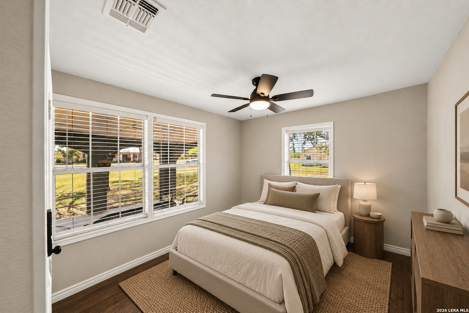 225/255/285 SAN ANTONIO AVE