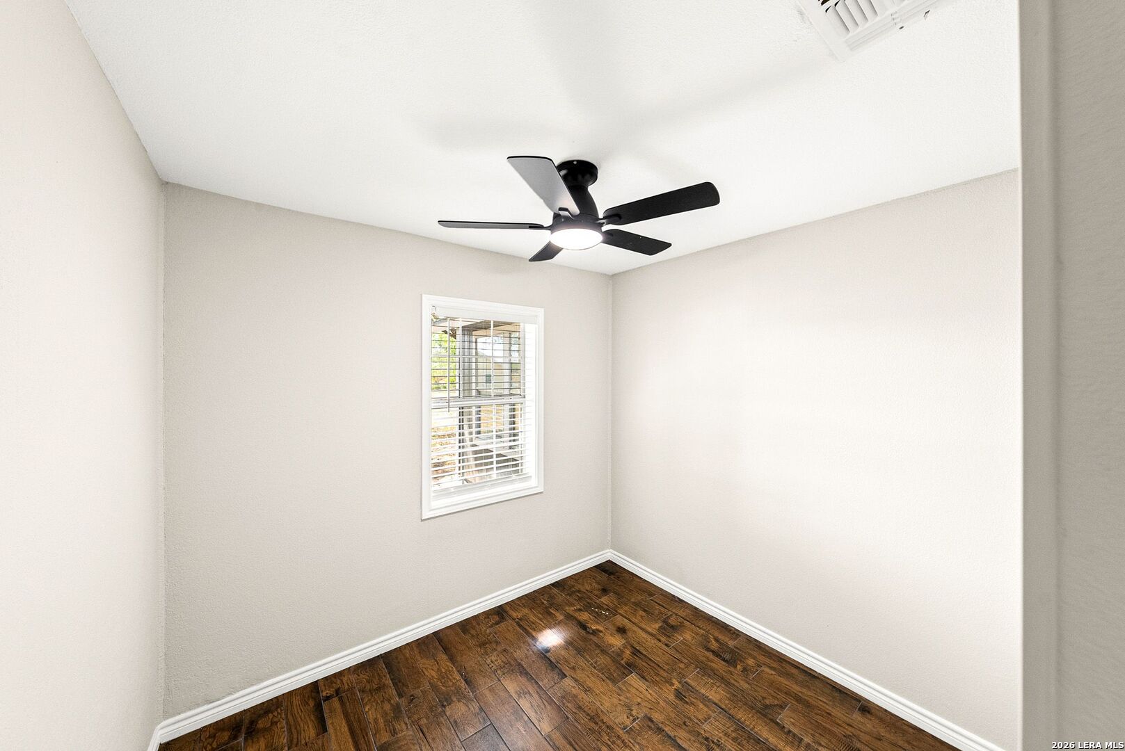 225/255/285 SAN ANTONIO AVE