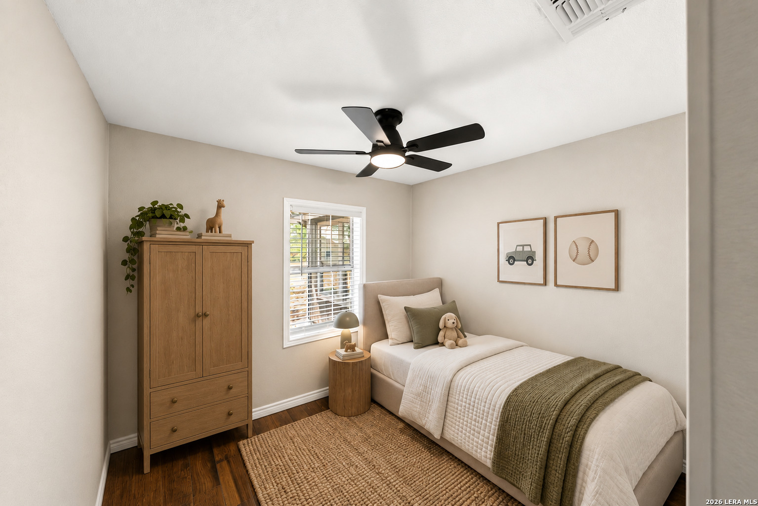 225/255/285 SAN ANTONIO AVE