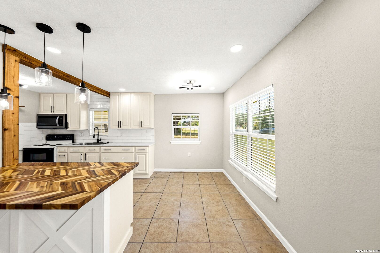 225/255/285 SAN ANTONIO AVE