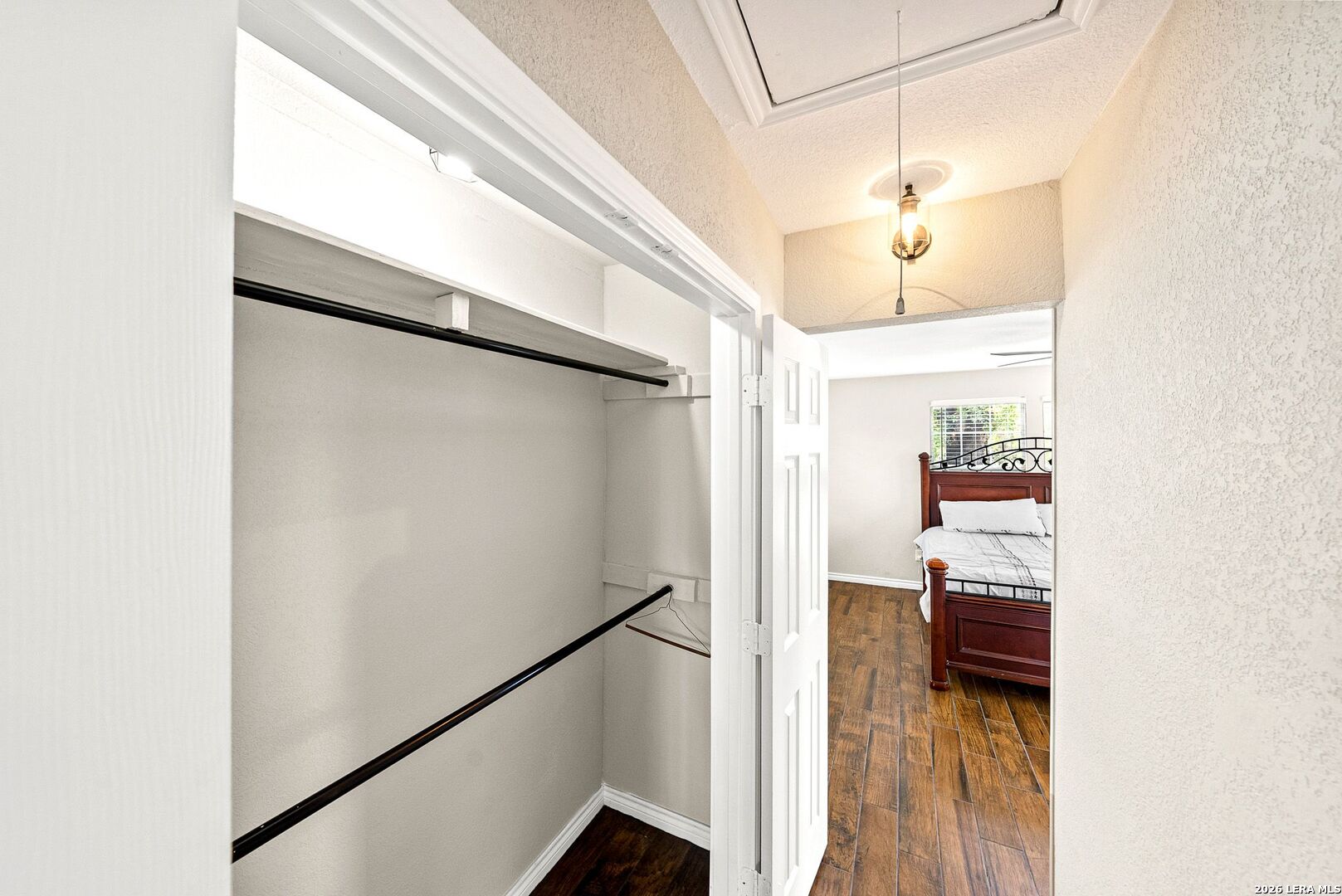 225/255/285 SAN ANTONIO AVE