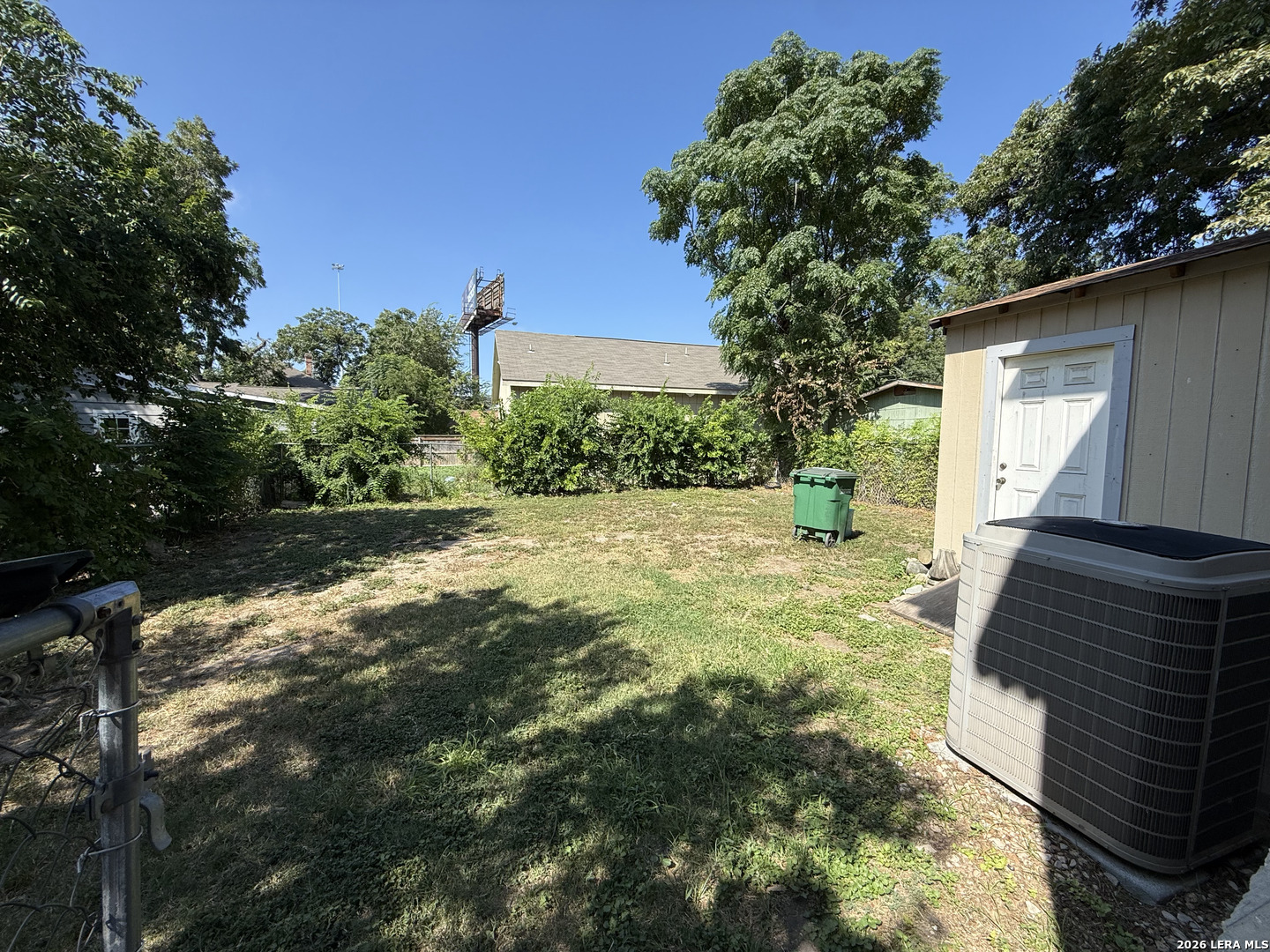 219 UPSON ST