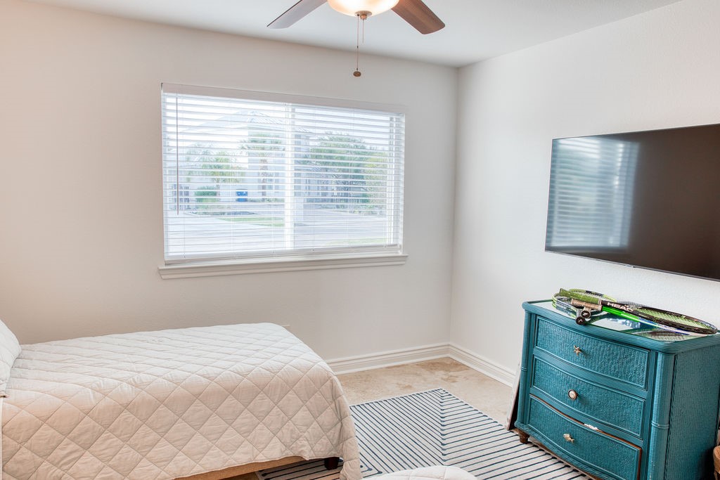 303 Nassau Dr