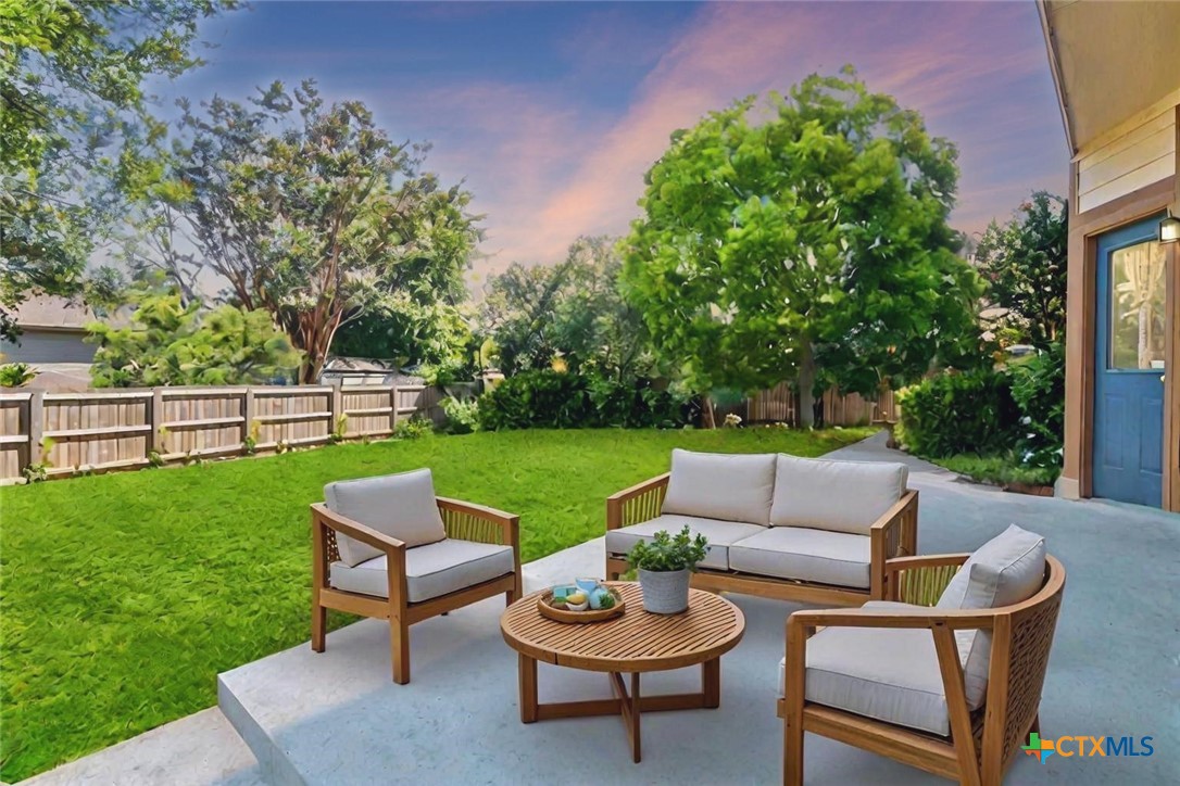 1635 Bold Cypress