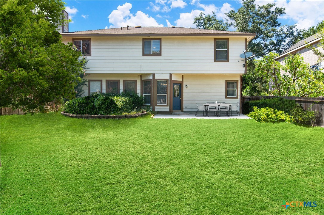 1635 Bold Cypress
