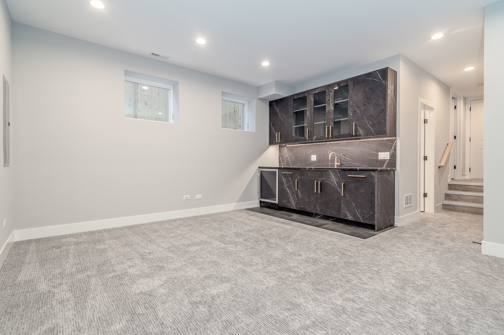 1340 N Central Park Avenue