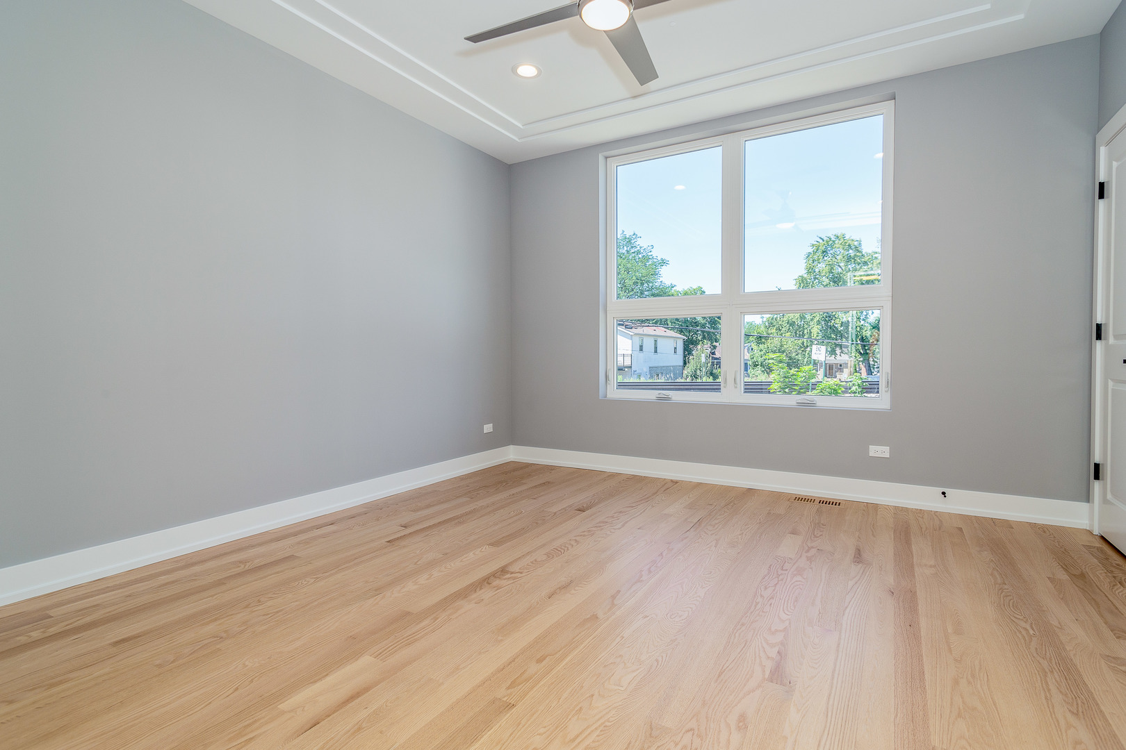 1340 N Central Park Avenue