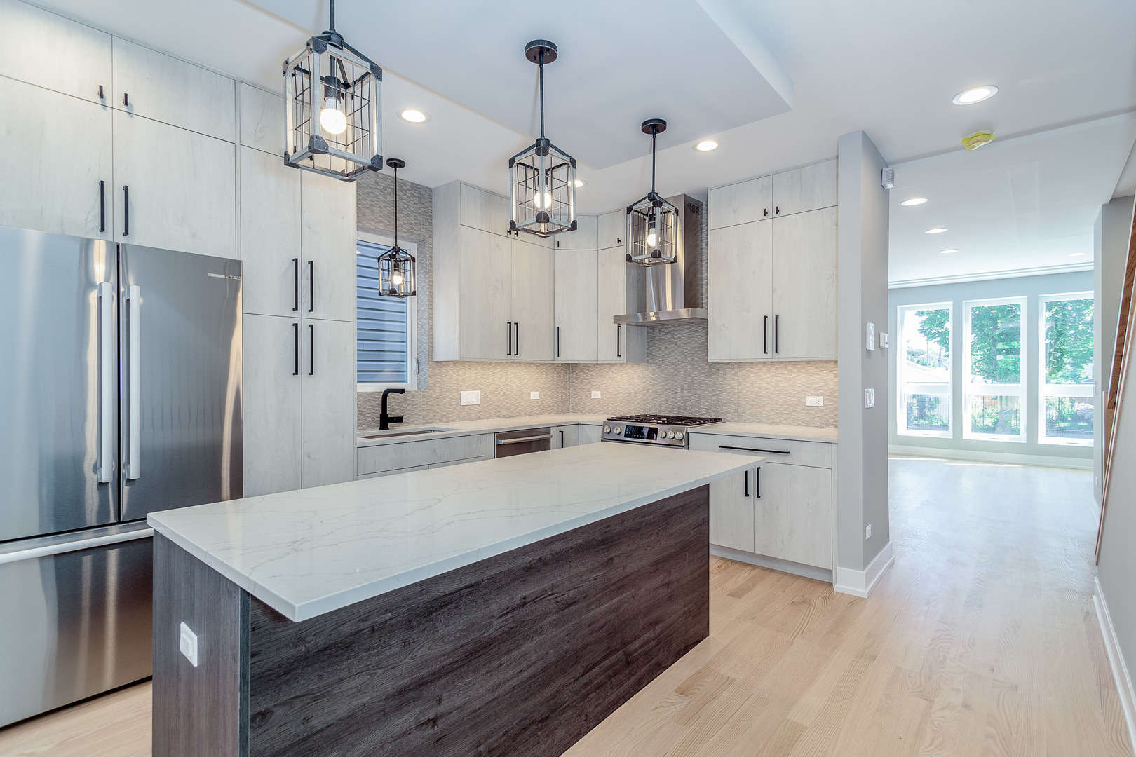 1340 N Central Park Avenue