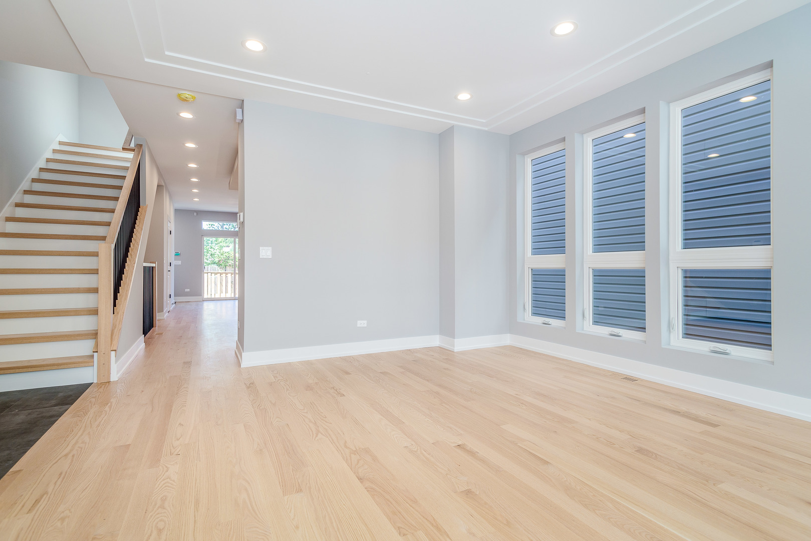 1340 N Central Park Avenue