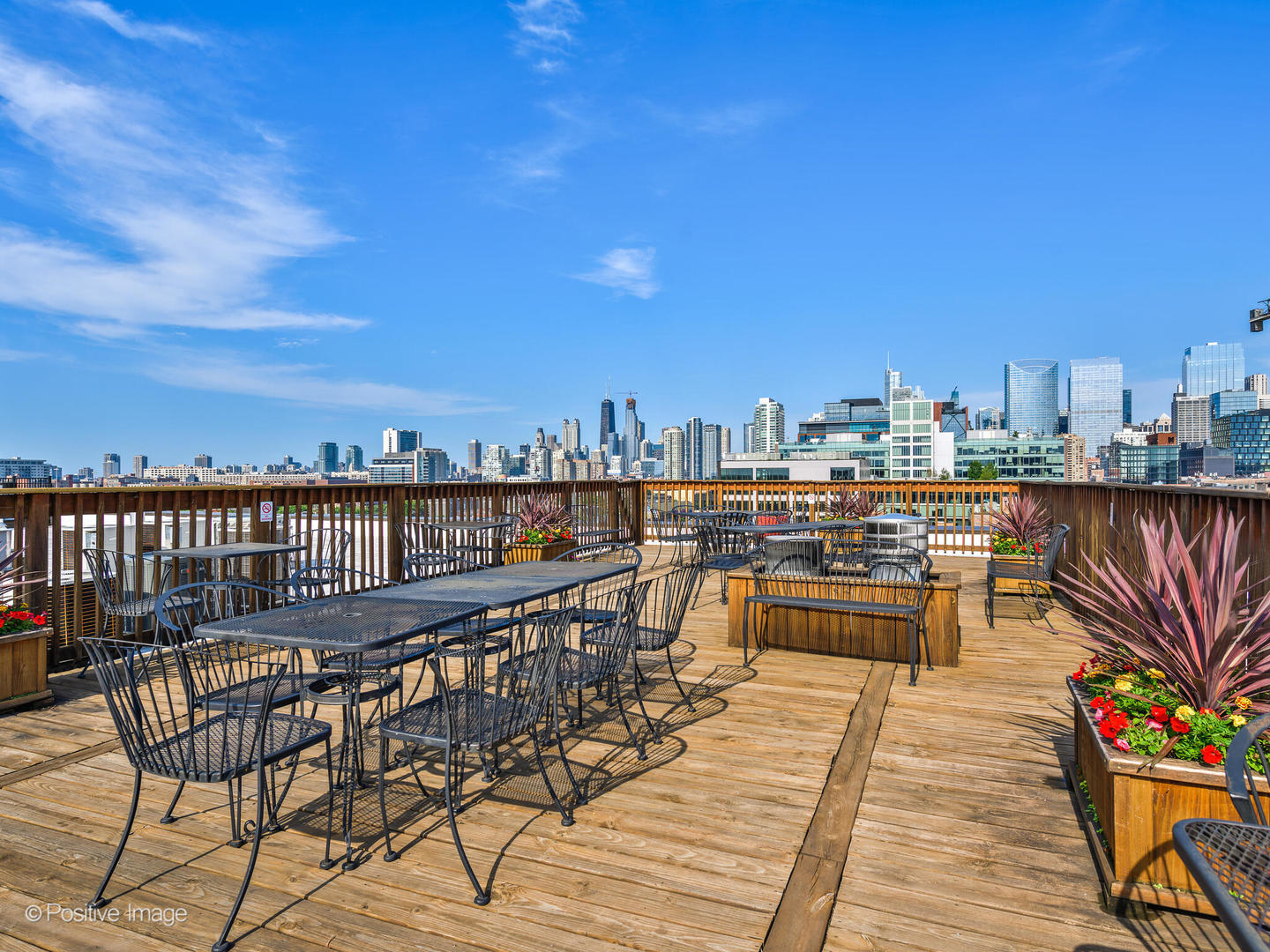312 N MAY Street Unit: 6K