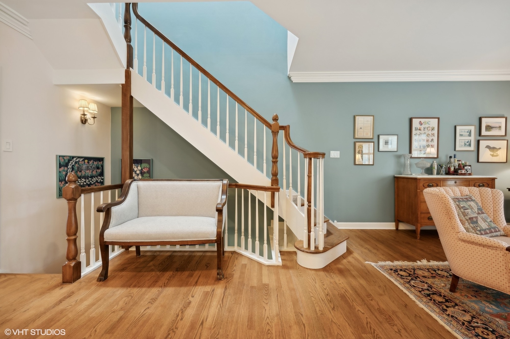 1149 W Vernon Park Place Unit: M