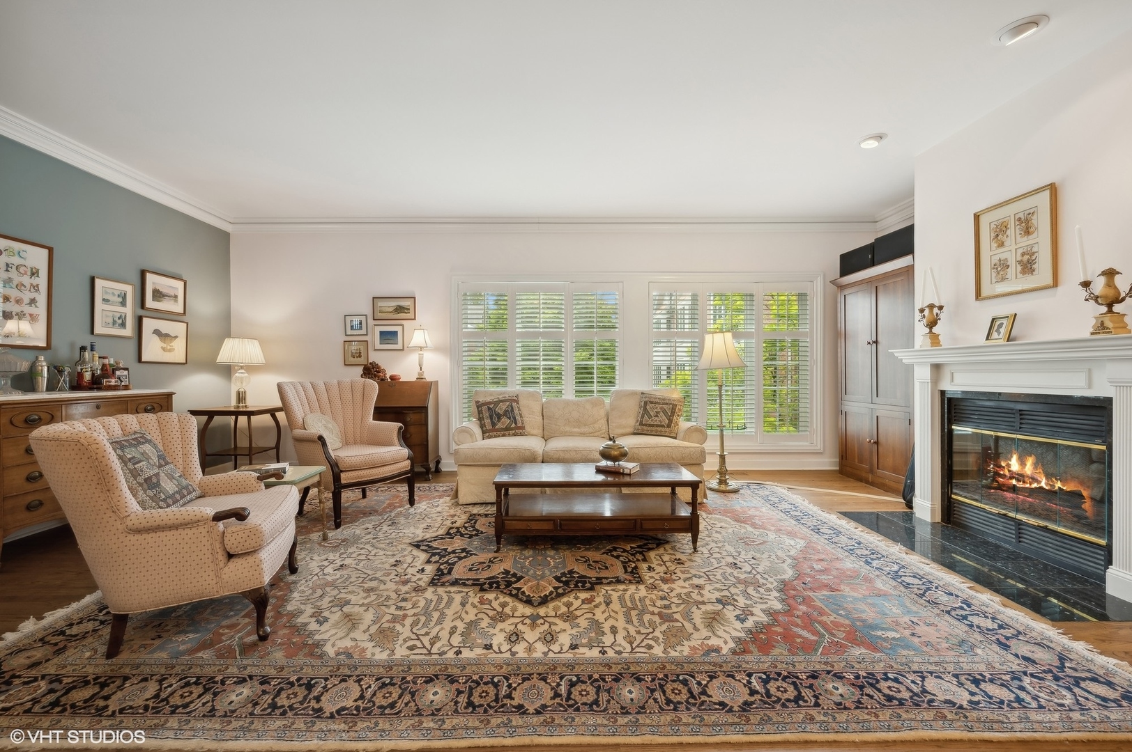 1149 W Vernon Park Place Unit: M