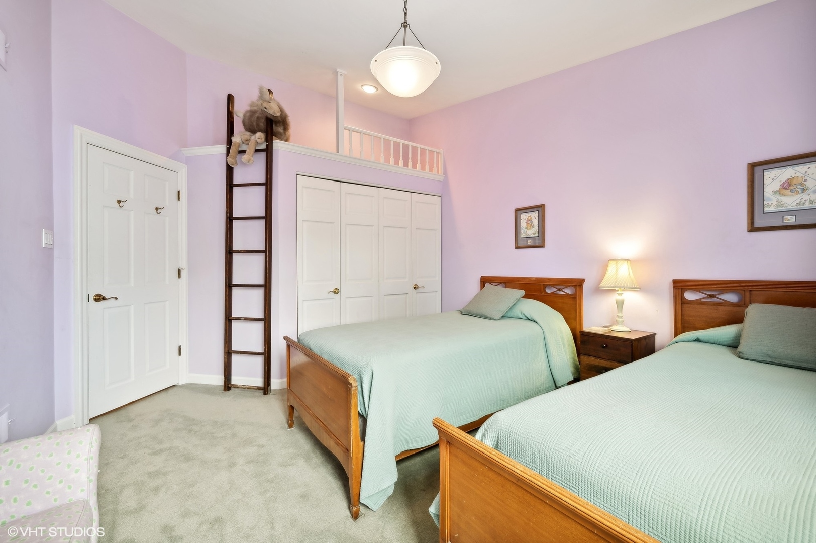 1149 W Vernon Park Place Unit: M