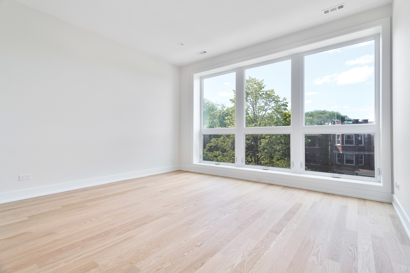 4119 N Ashland Avenue Unit: 3S