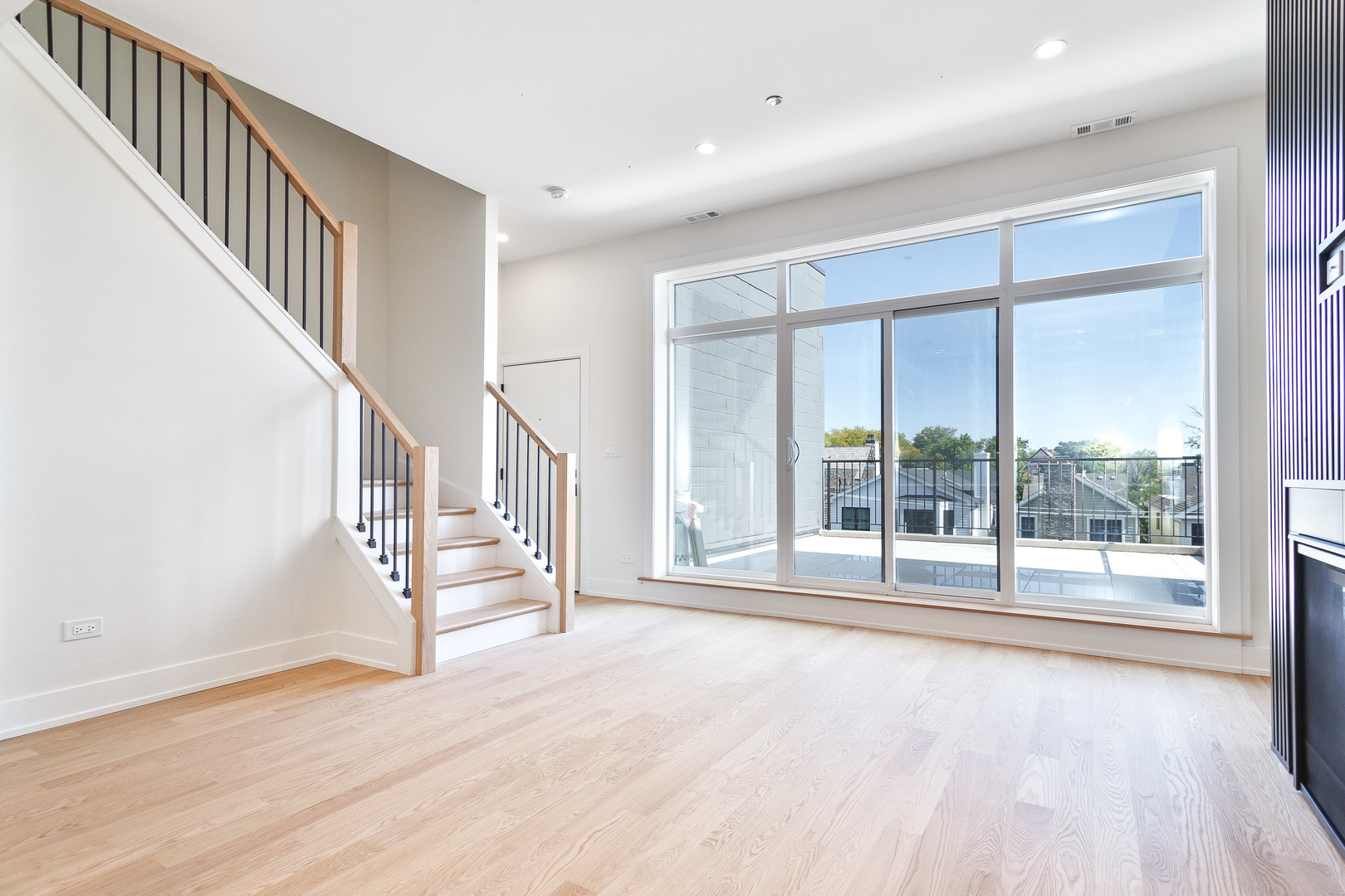 4119 N Ashland Avenue Unit: 3S