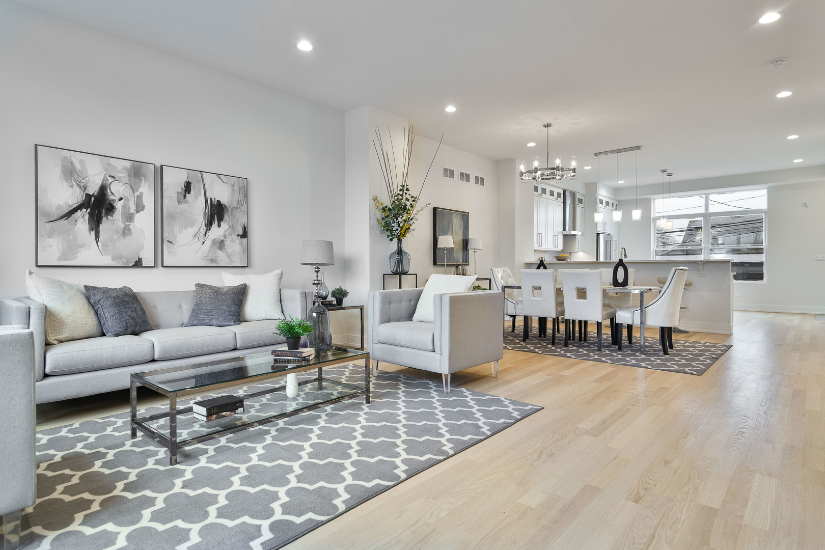 3456 N Central Avenue