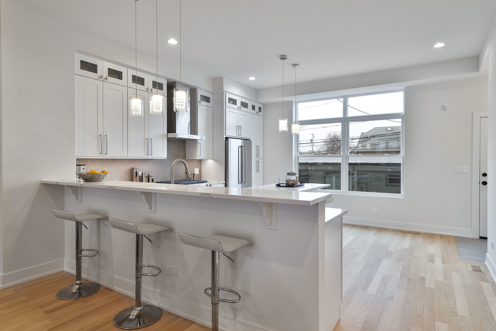 3456 N Central Avenue