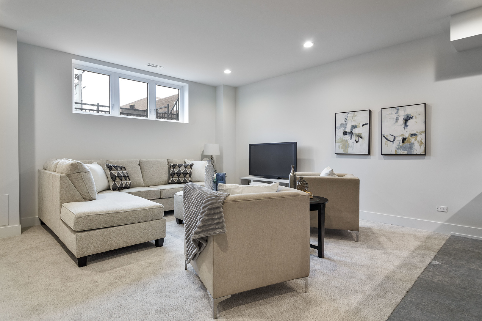 3456 N Central Avenue