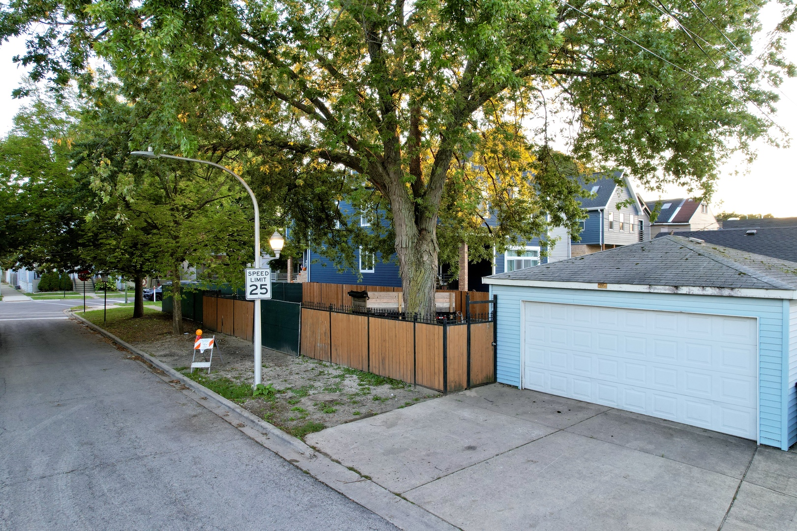 5000 W Argyle Street