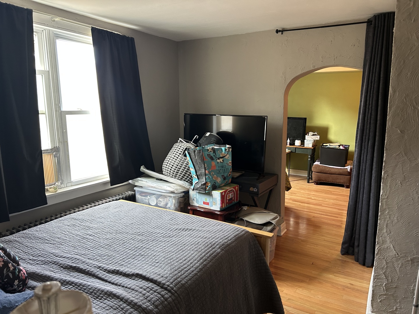 2434 W Thomas Street