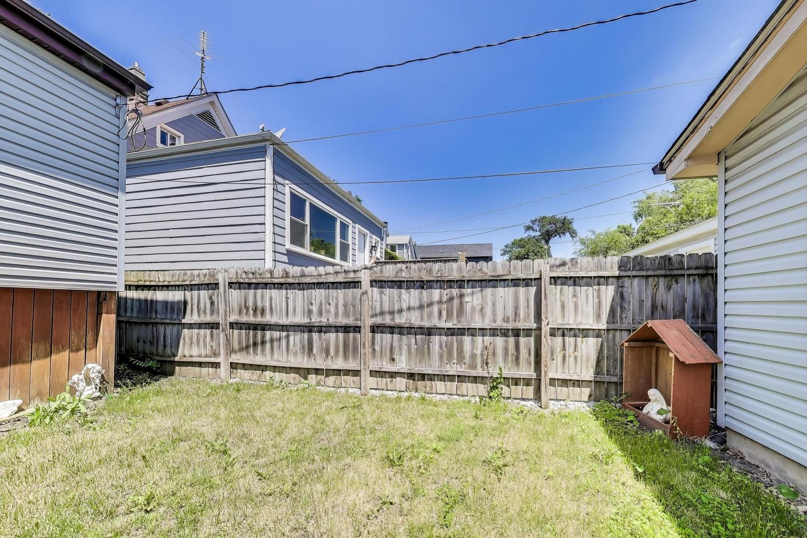 4123 N Richmond Street