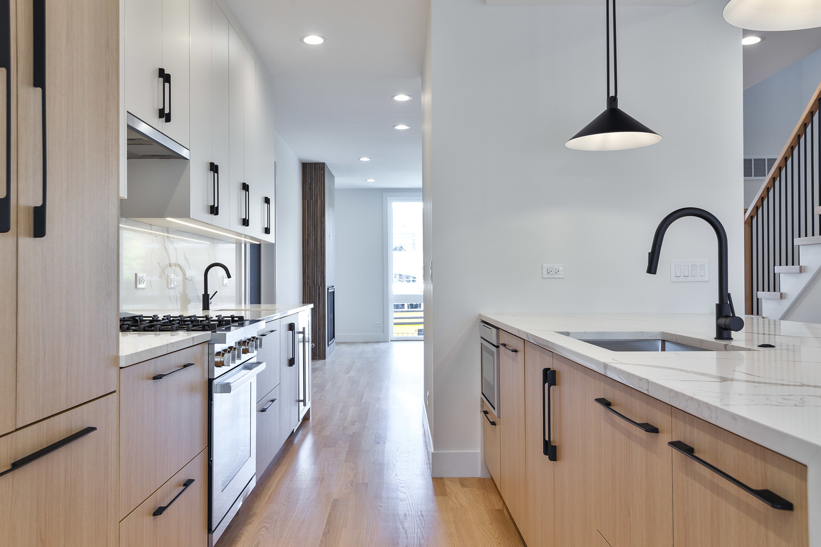 1835 N Lawndale Avenue