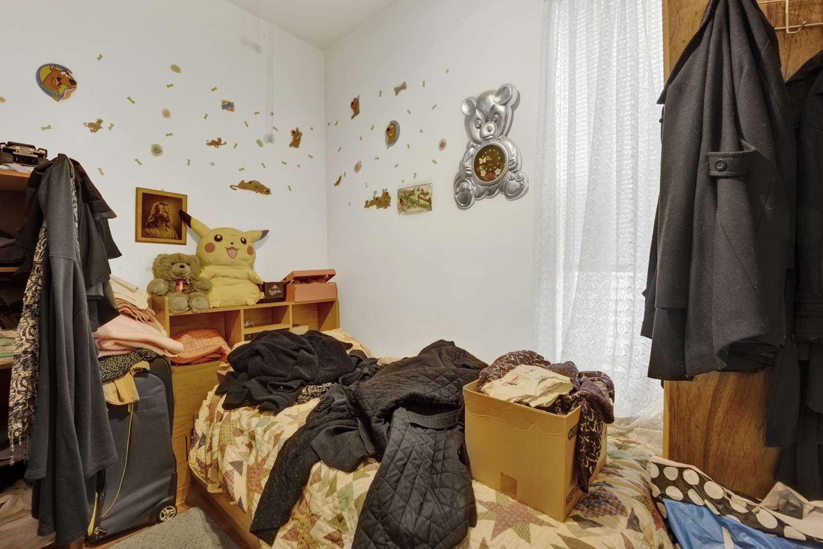 3748 N Sacramento Avenue