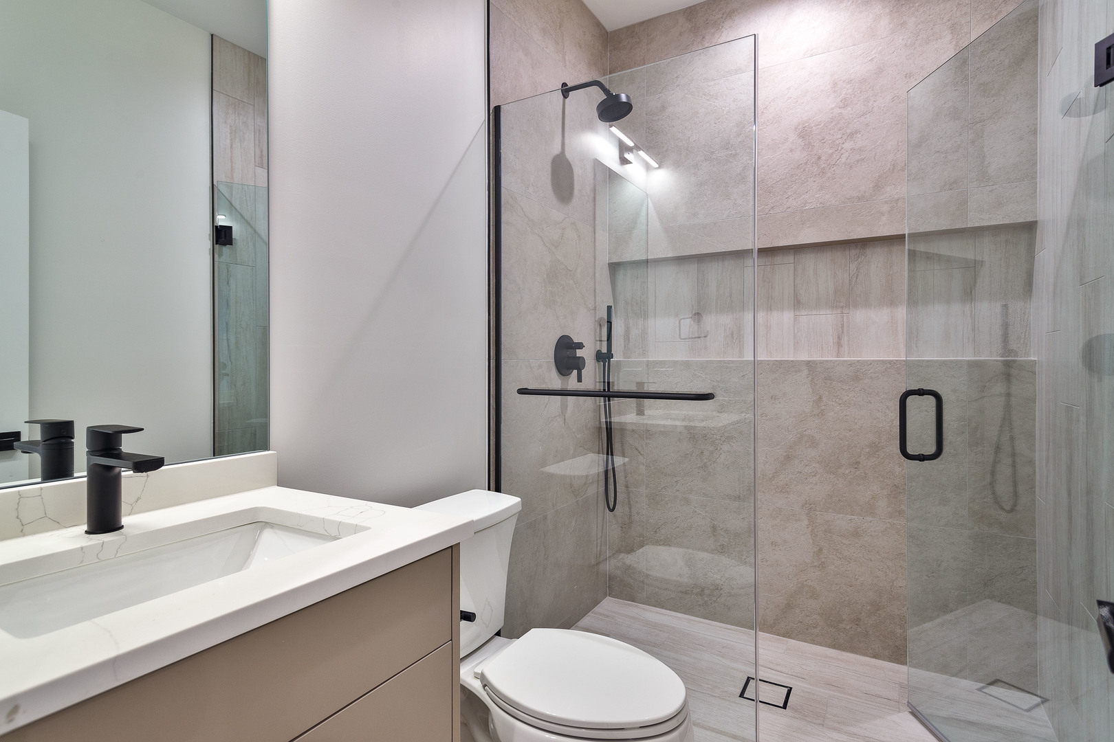 4246 N Kimball Avenue