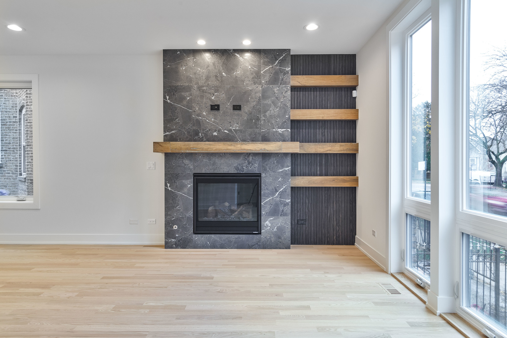 4246 N Kimball Avenue