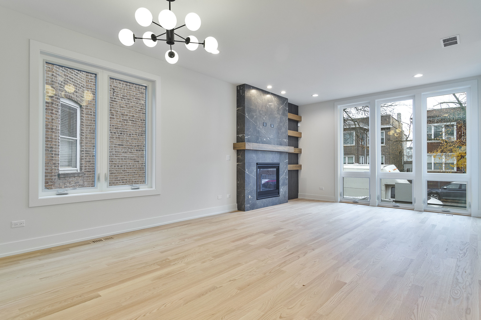 4246 N Kimball Avenue