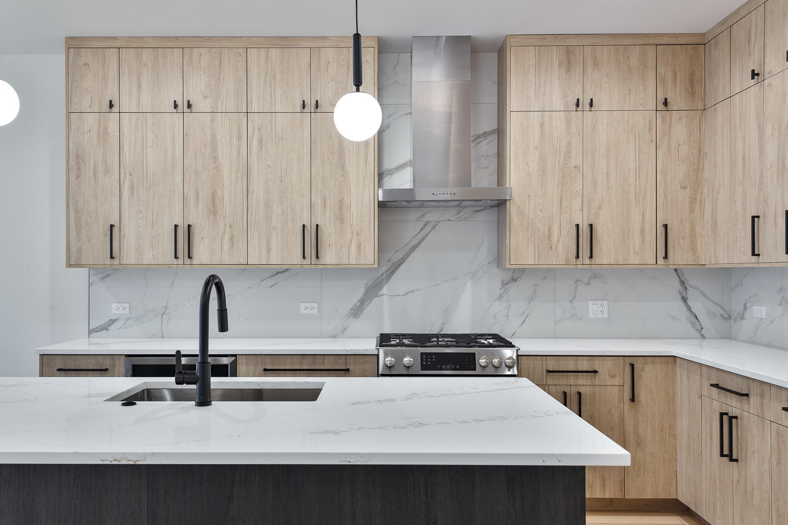 4246 N Kimball Avenue