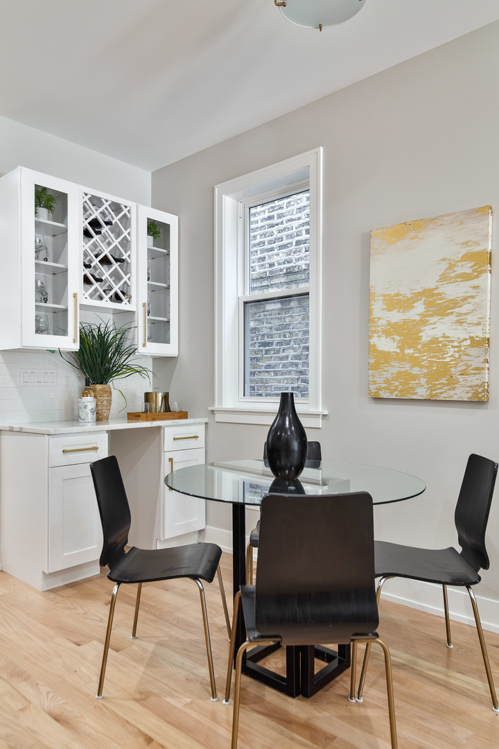 4602 N Springfield Avenue