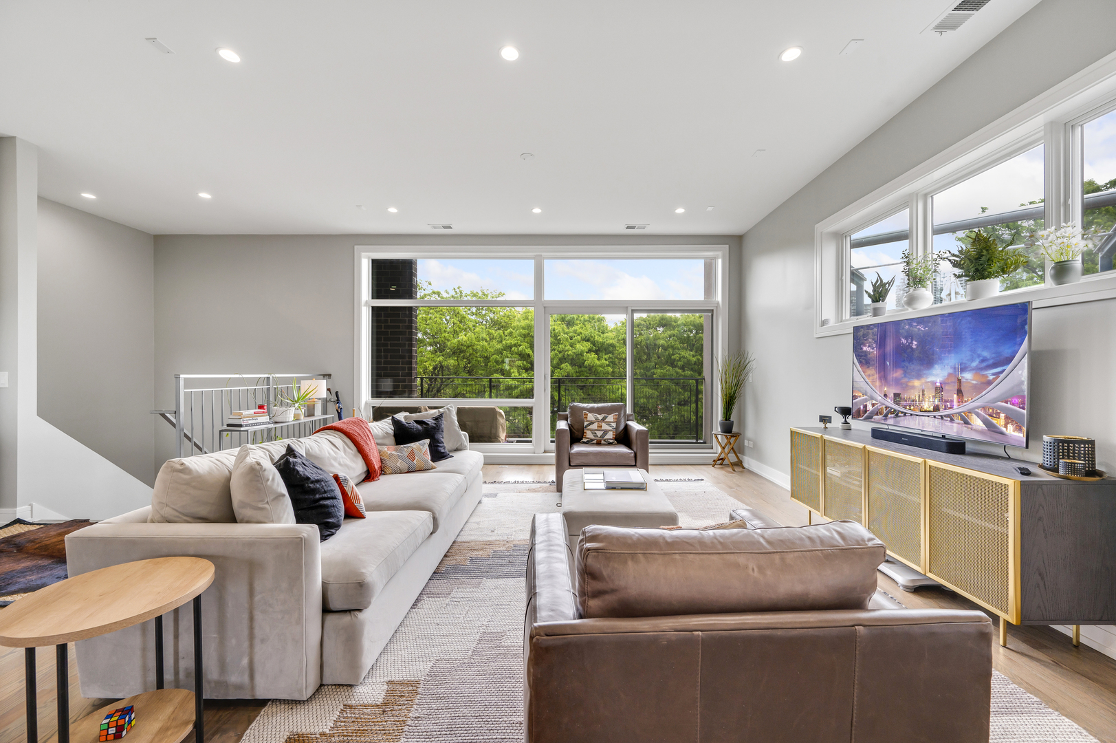 1310 N Cleveland Avenue Unit: 3