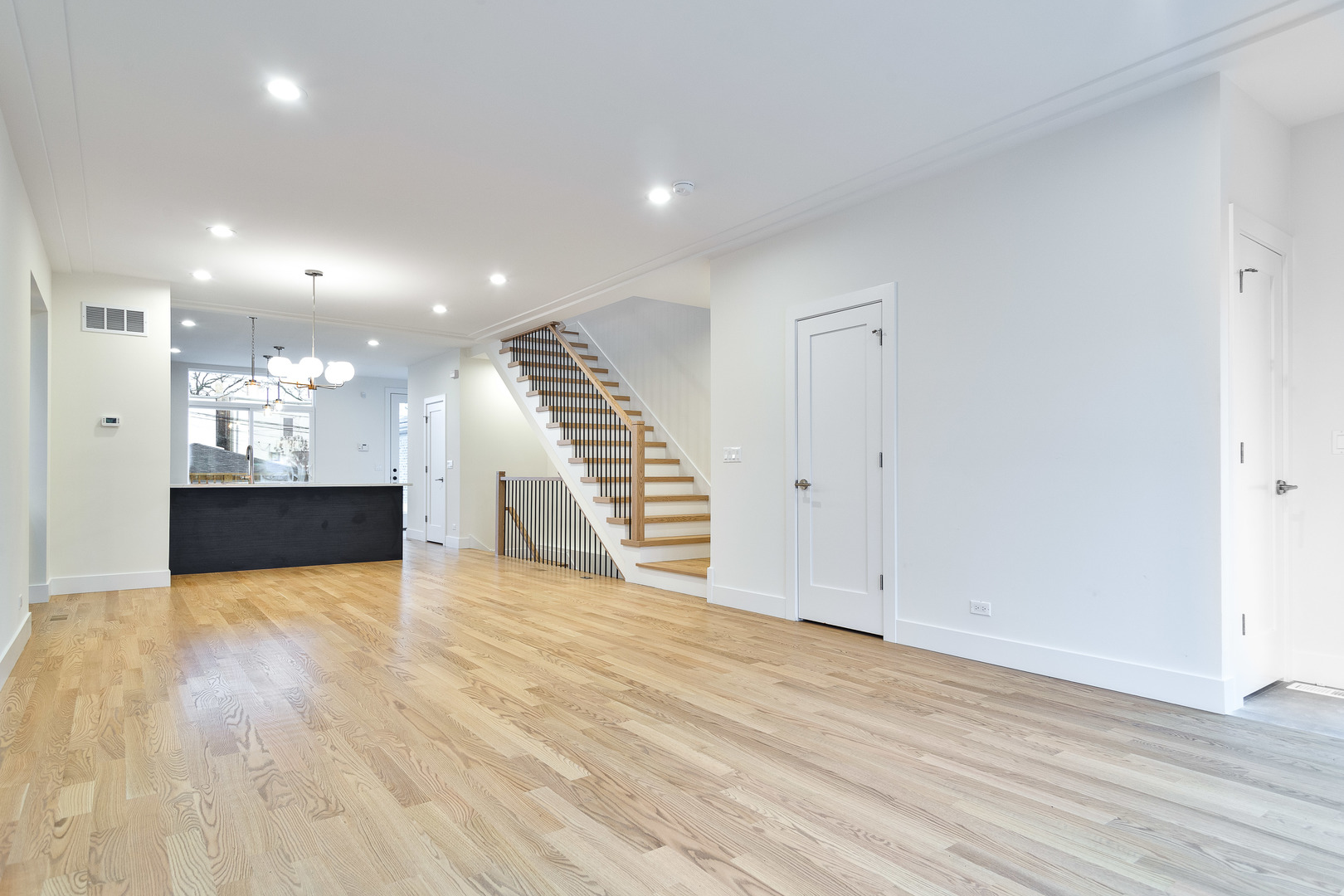 1521 N Lawndale Avenue