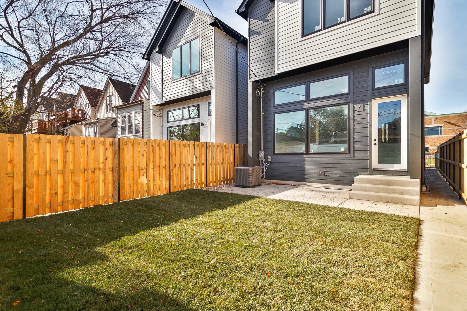 1837 N Lawndale Avenue