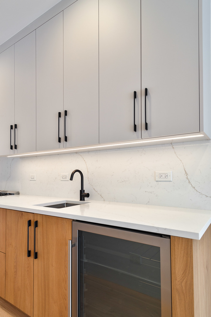 1837 N Lawndale Avenue