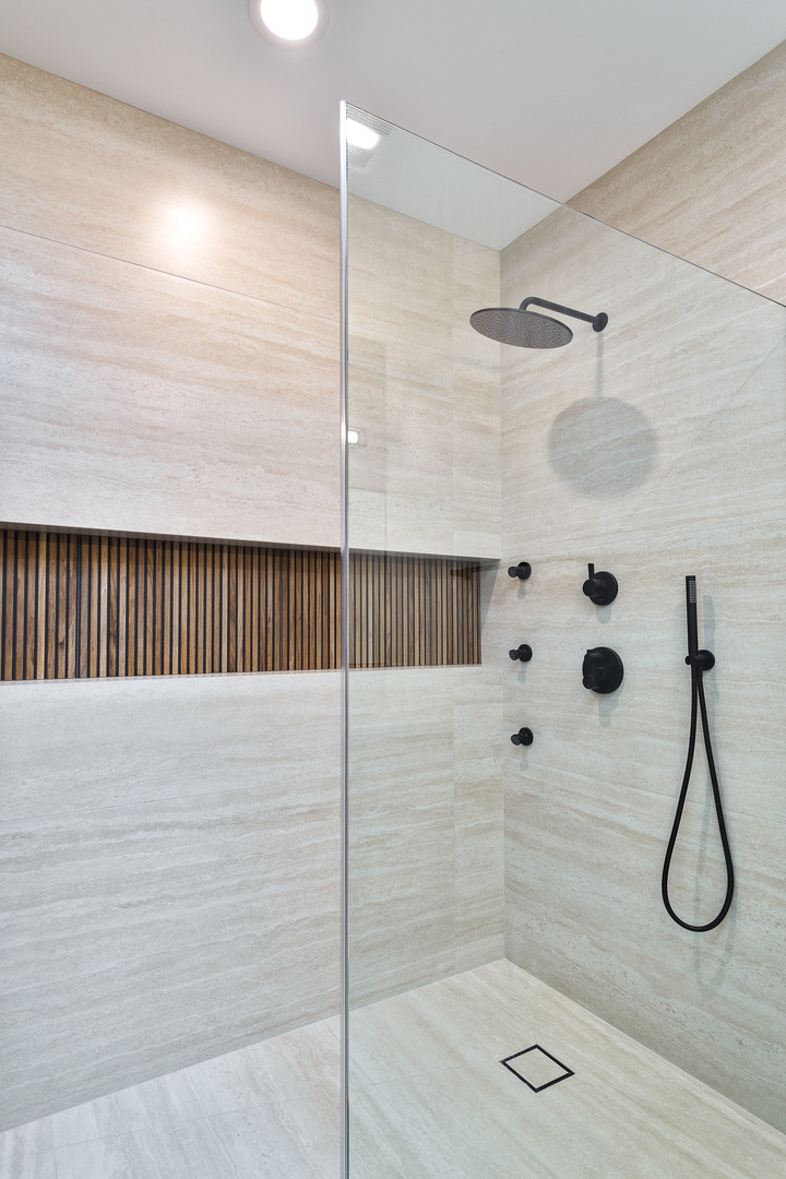 1837 N Lawndale Avenue