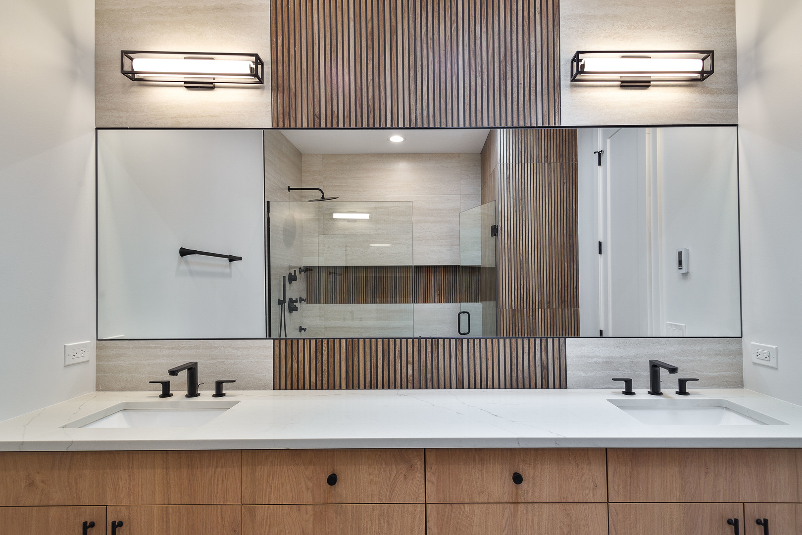 1837 N Lawndale Avenue