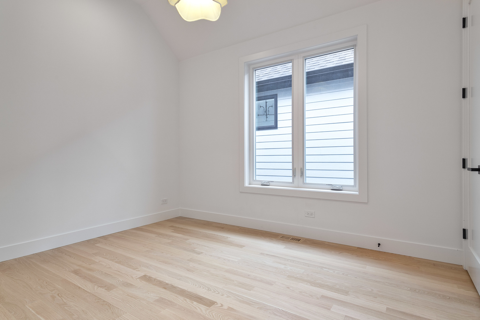 1837 N Lawndale Avenue