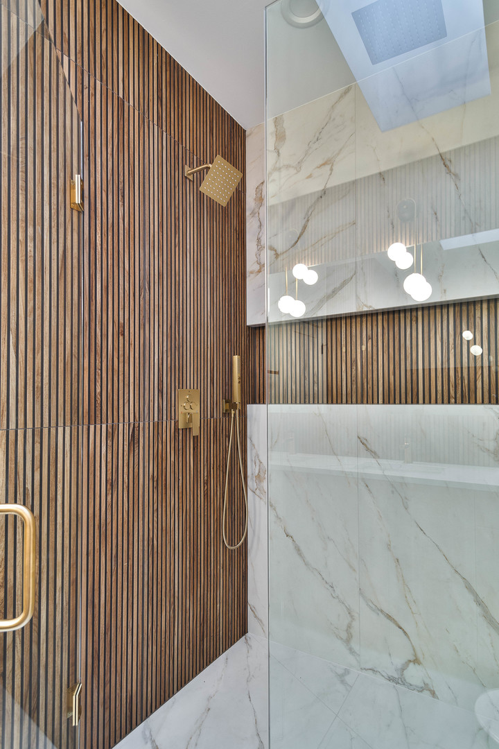 3930 N Nordica Avenue