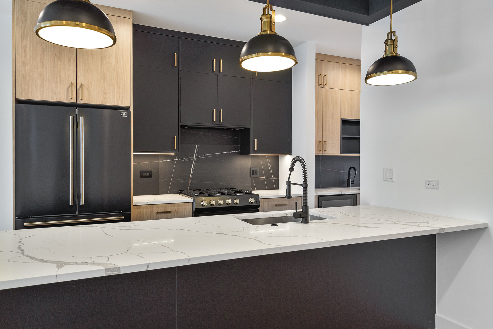 3930 N Nordica Avenue