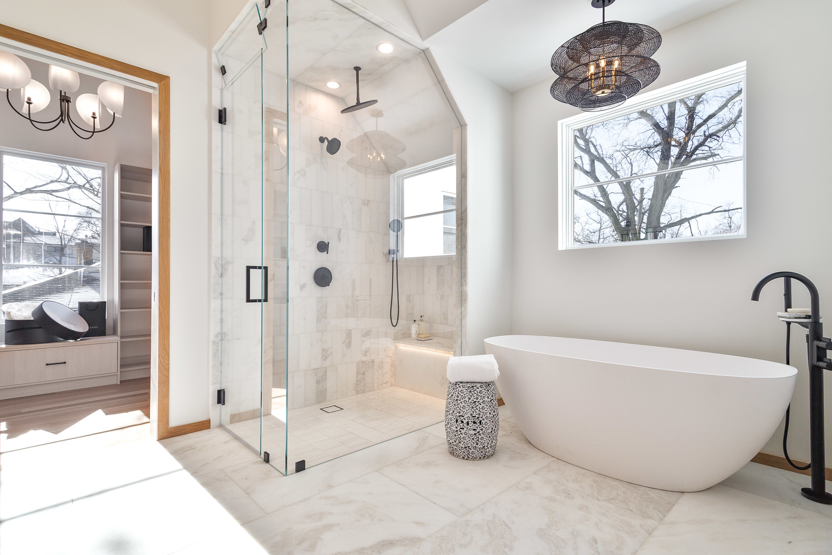 527 Kensington Court