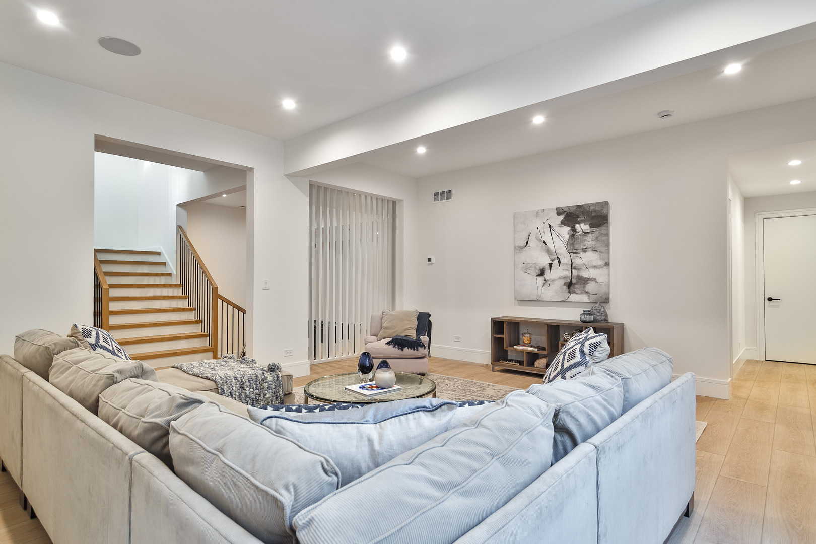 533 Kensington Court