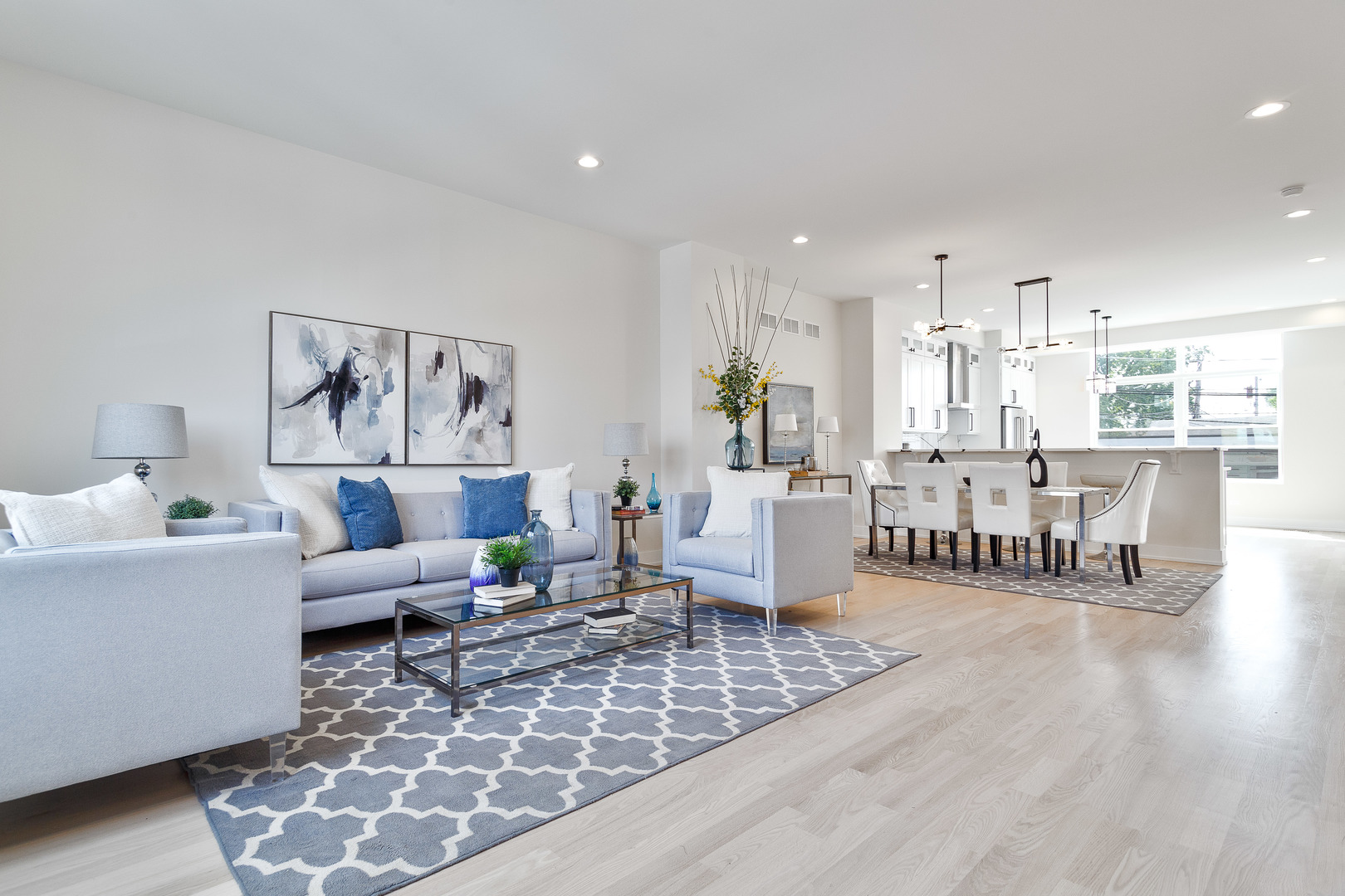 3506 N Central Avenue