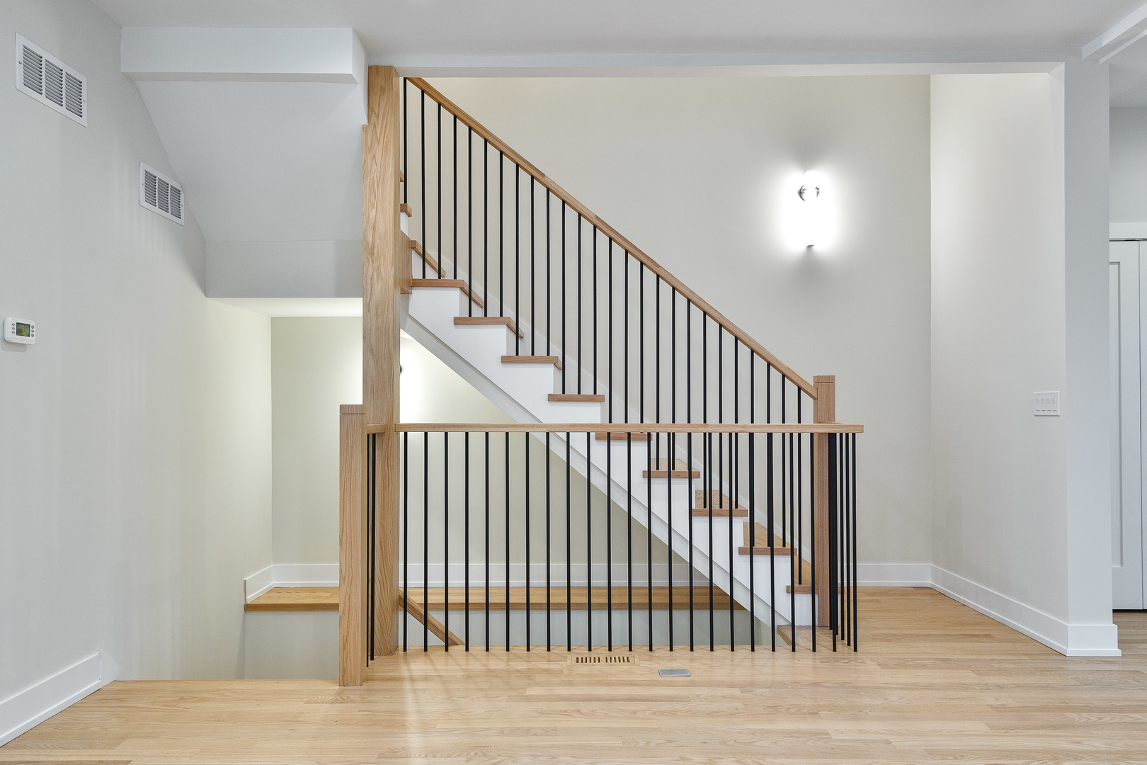 3727 W Sunnyside Avenue