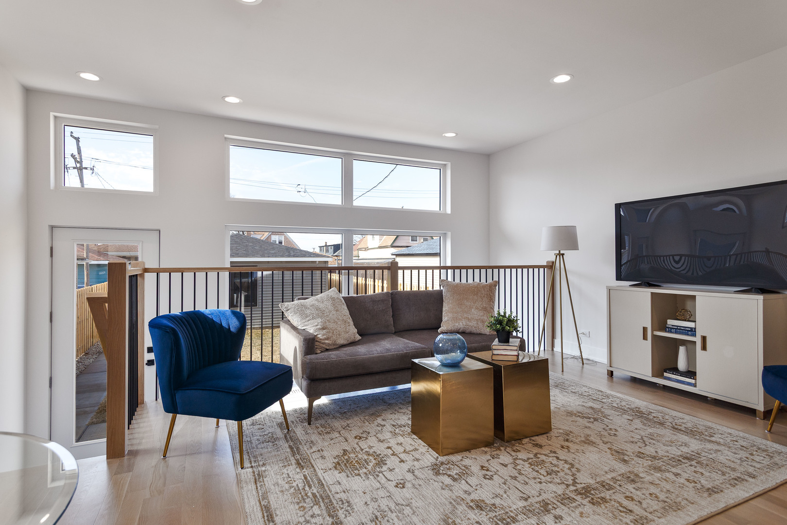 3930 N Nordica Avenue