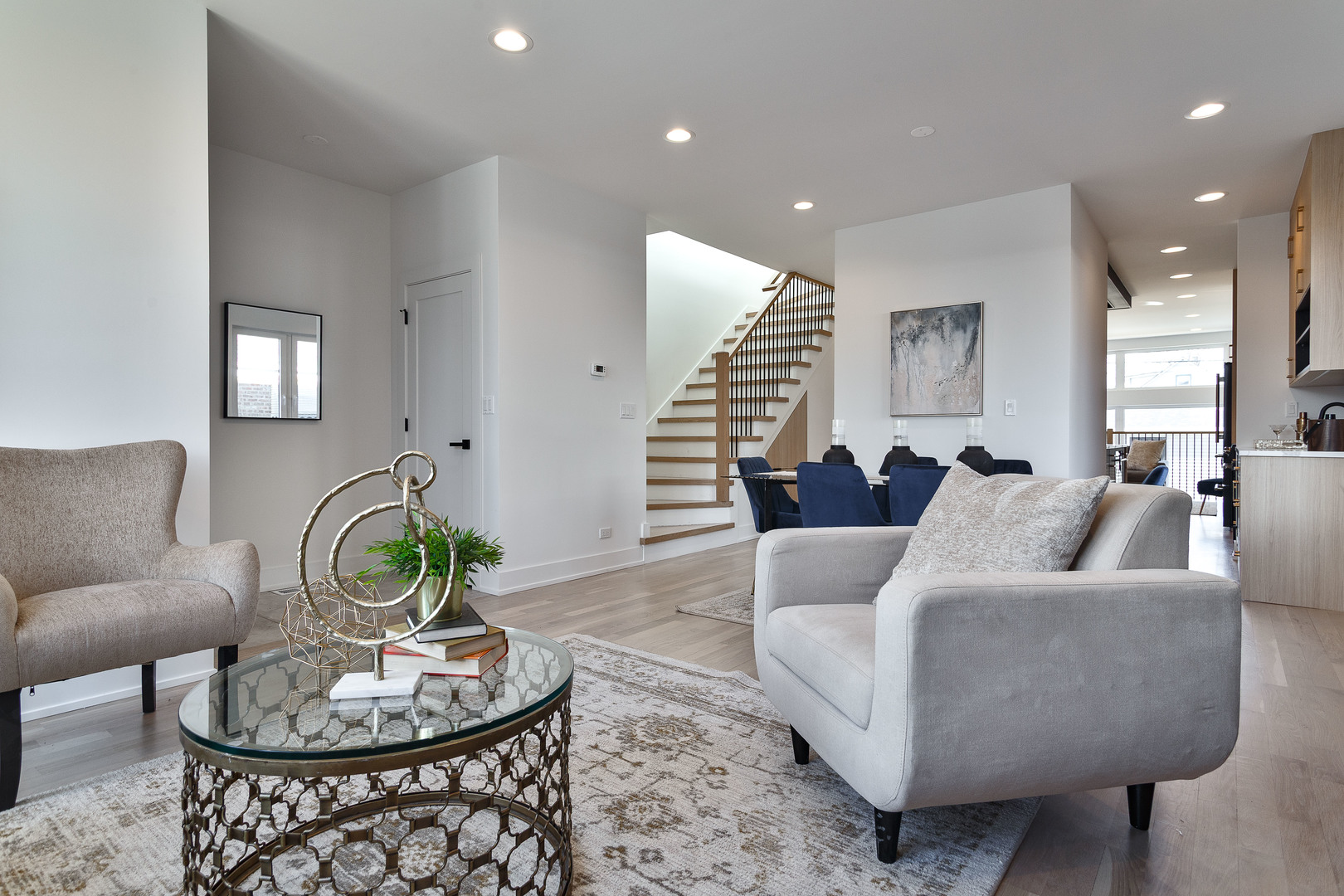 3930 N Nordica Avenue