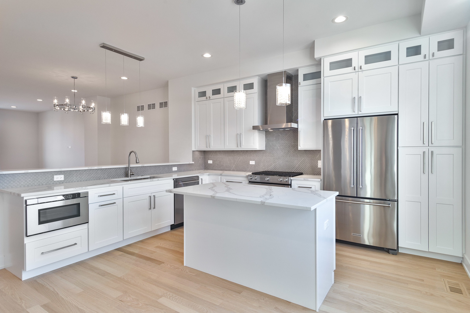 4938 W Medill Avenue