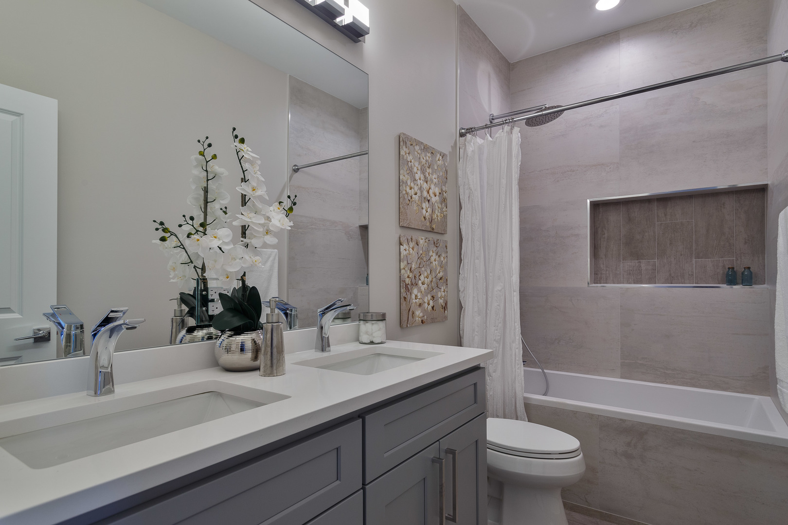 3512 N Central Avenue